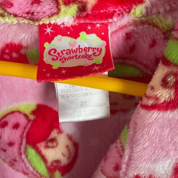 Vintage Strawberry Shortcake Robe